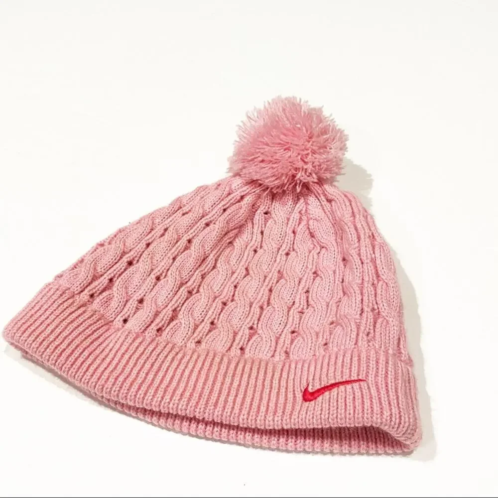 Pink Nike Pom Pom Hat sz 7-16 years old Nike Knitted Winter Hat